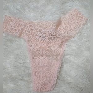 Victoria's Secret Lace Thong Panty Small